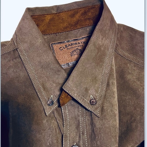 Men’s Long sleeve Brown Shirt - Size Medium - Picture 4 of 6